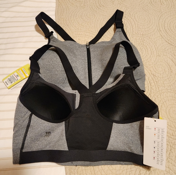 NWT Bundle size 38C (Two) All in Motion Sport Bras - Picture 2 of 2